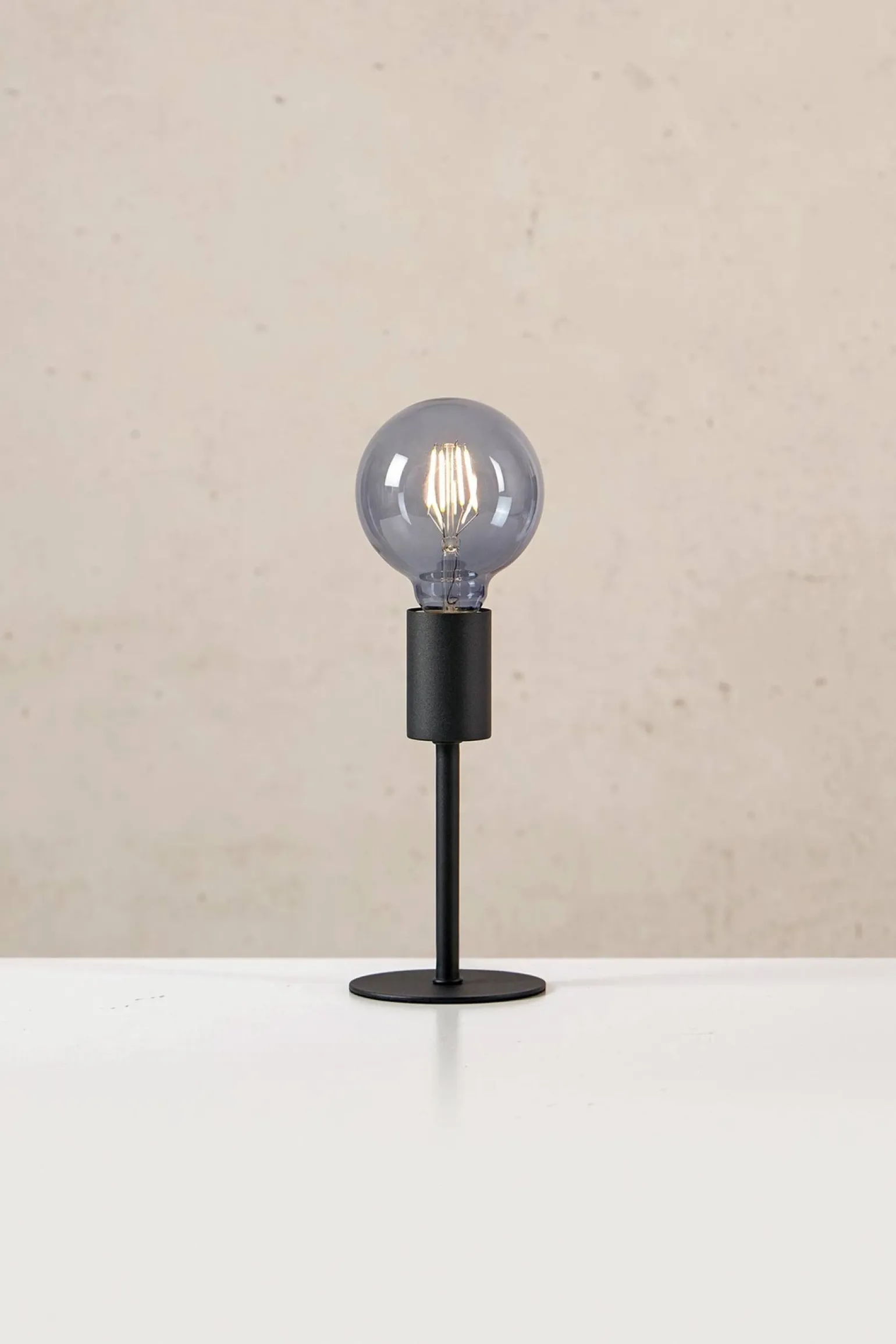 CIELO Table 1L Sandy Black (108685) Markslojd