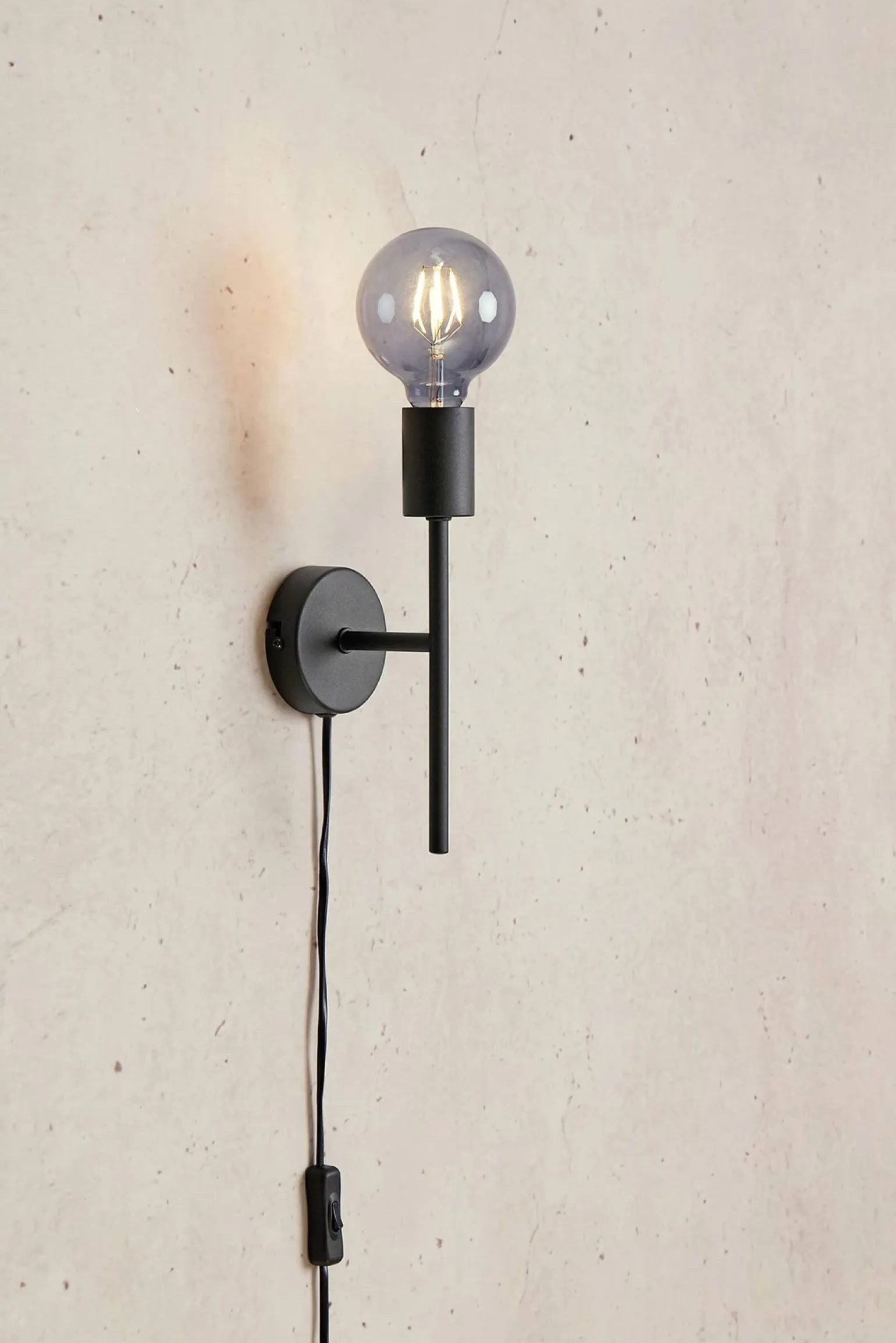 CIELO Wall 1L Sandy Black (108686) Markslojd