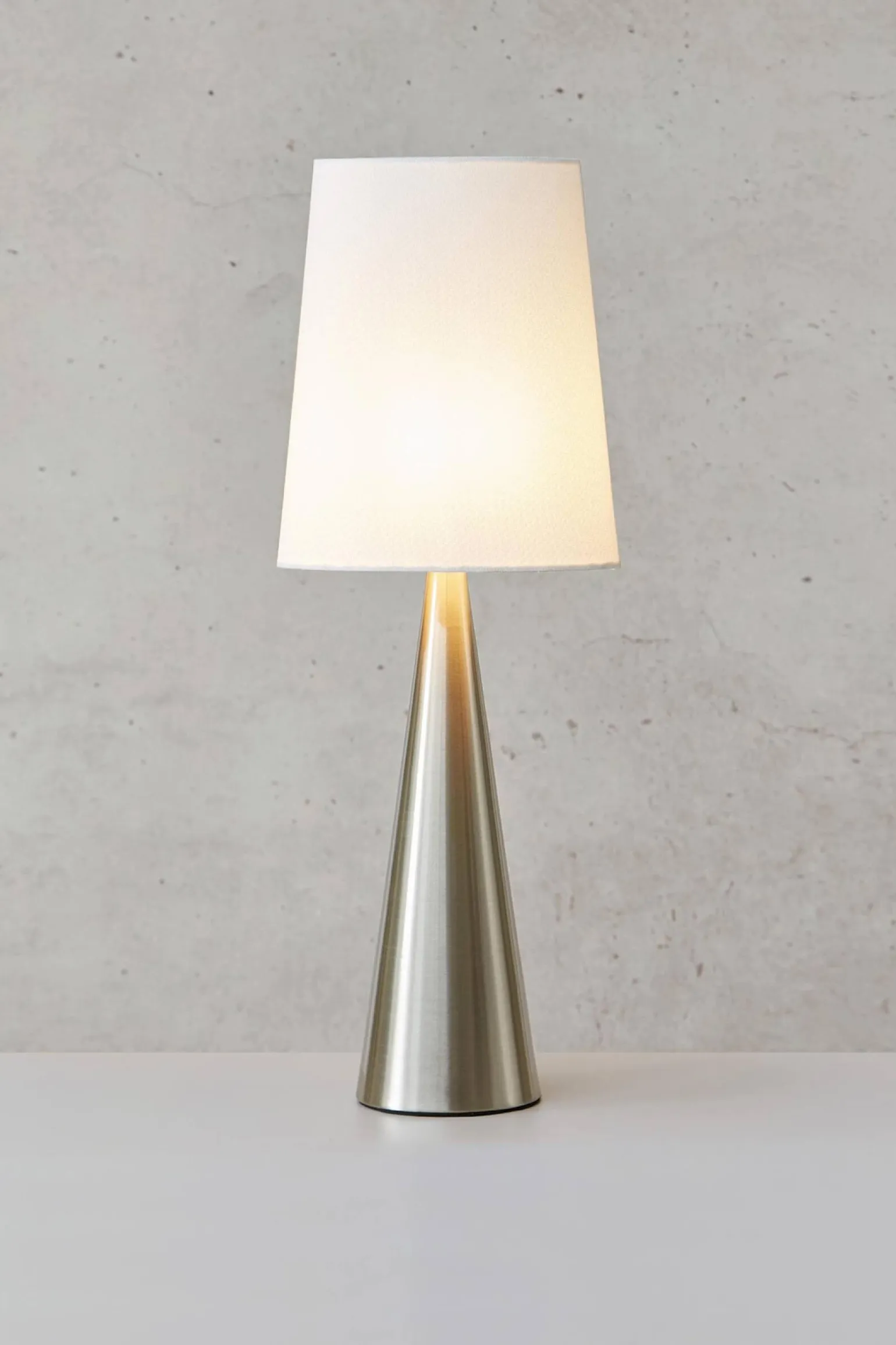 CONUS Table 1L Satin Nickel/Offwhite (108624) Markslojd