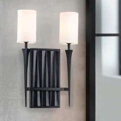 Dekoracyjny kinkiet Crest - 2 źródła światła - Matowa czerń (QN-CREST-2WB-BLK) - Quintiesse