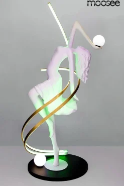 Designerska lampa podłogowa z pilotem zmiany barwy DANCING QUEEN (MSE1501100428) - Moosee