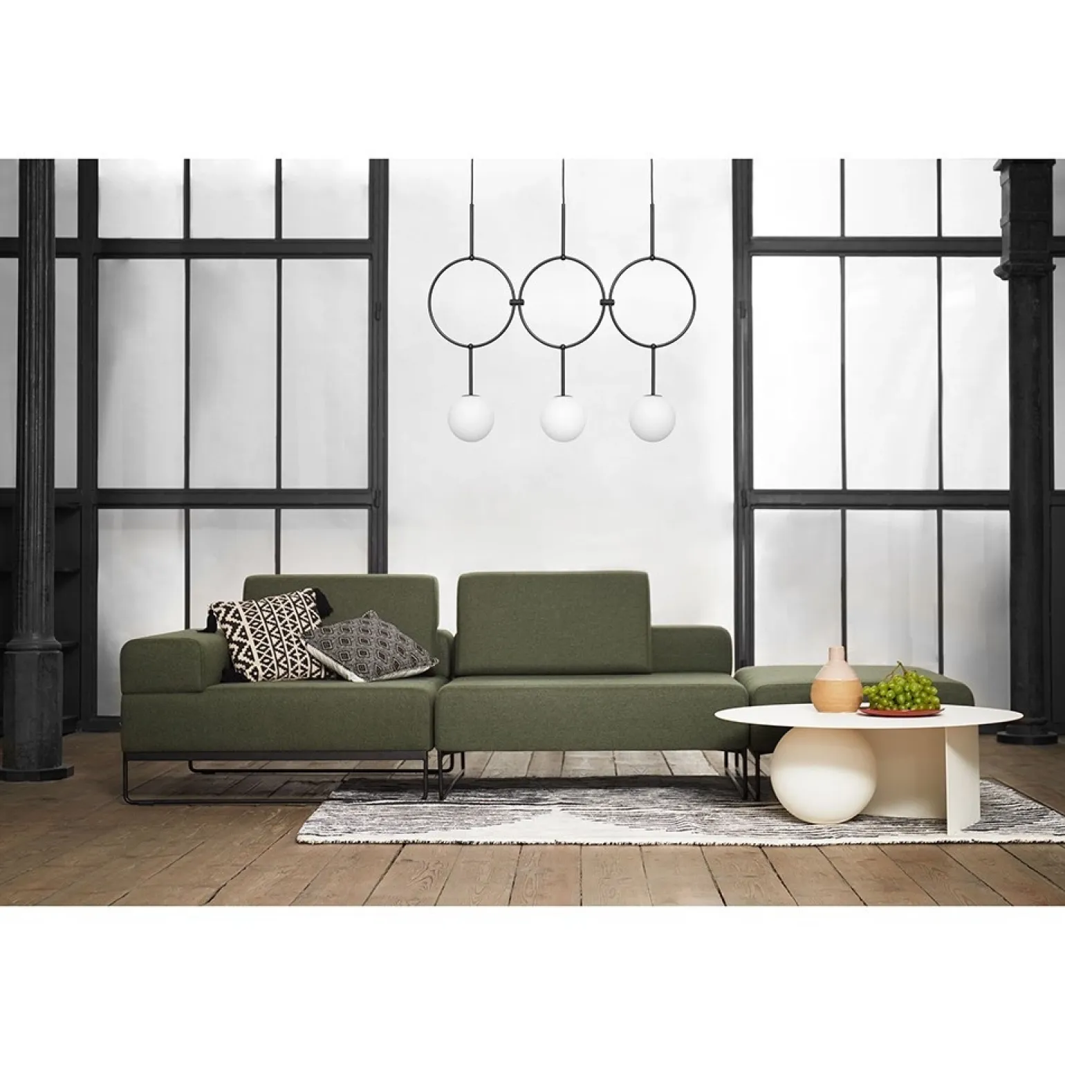 ISUULLA C czarna potrójna lampa sufitowa z podwyższoną szczelnością IP44 (ISC322PS0) - Ummo