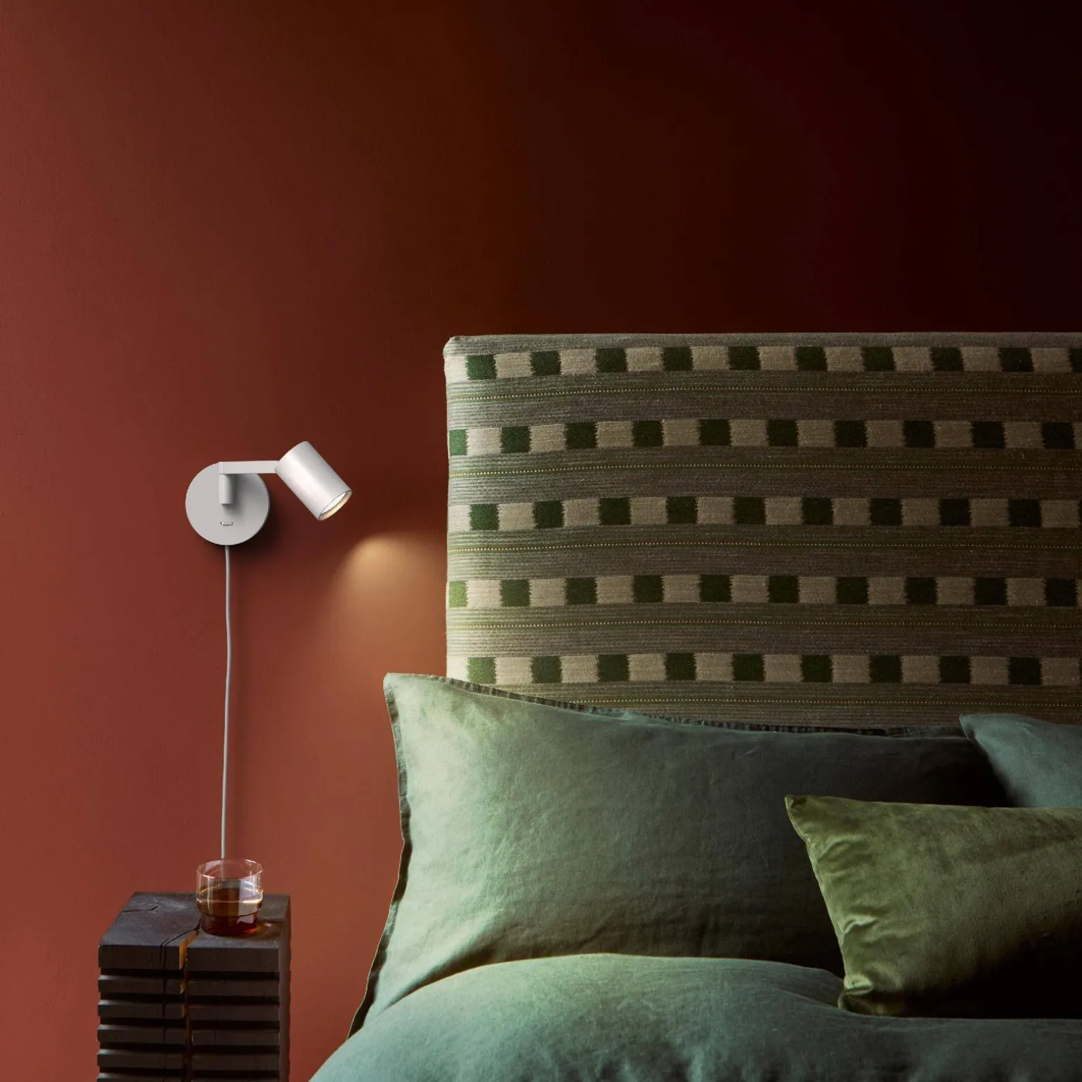 Kinkiet Ascoli Swing Plug In (1286137) - Astro Lighting