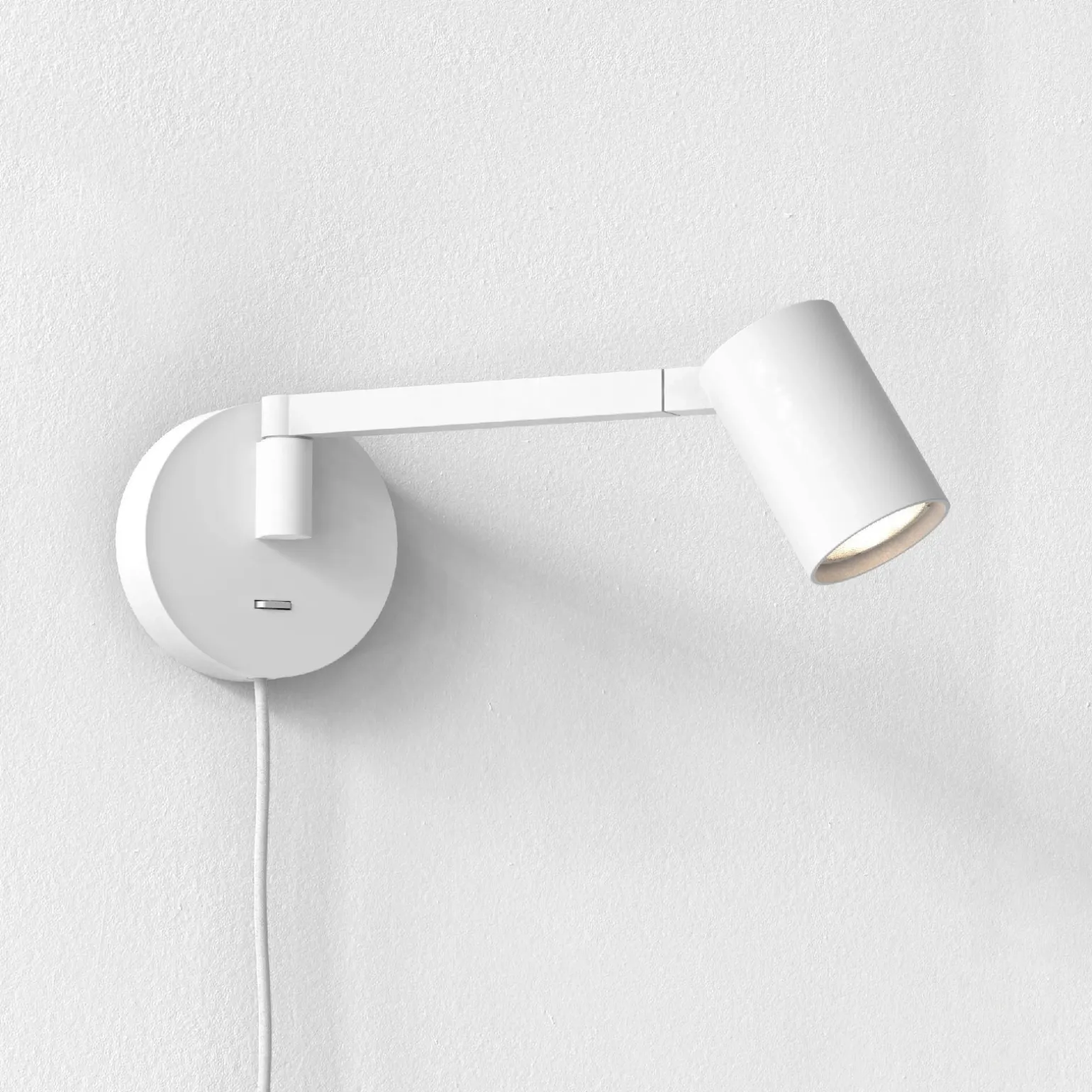 Kinkiet Ascoli Swing Plug In (1286137) - Astro Lighting