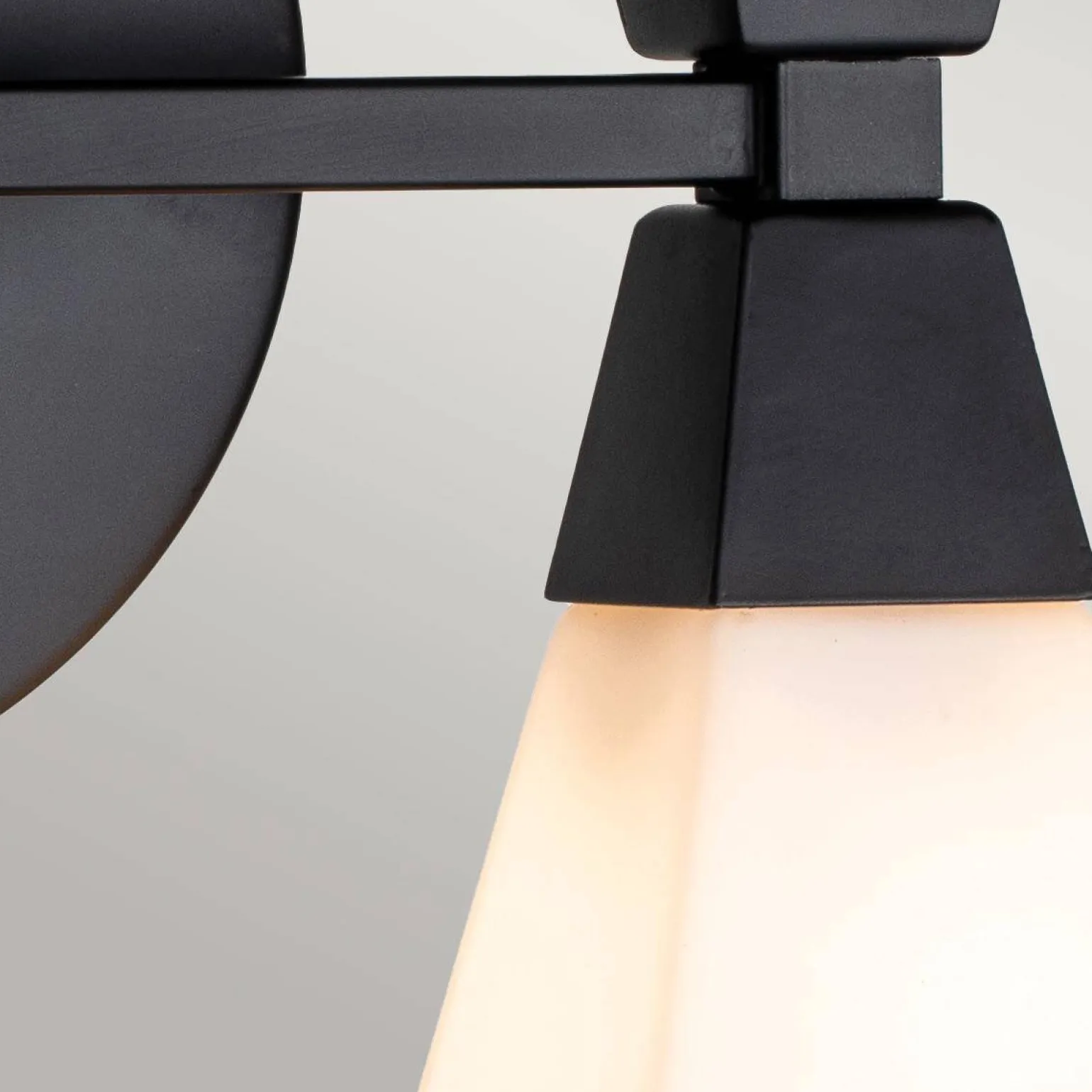 Kinkiet Bowtie (BOWTIE-2-MB) - Elstead Lighting