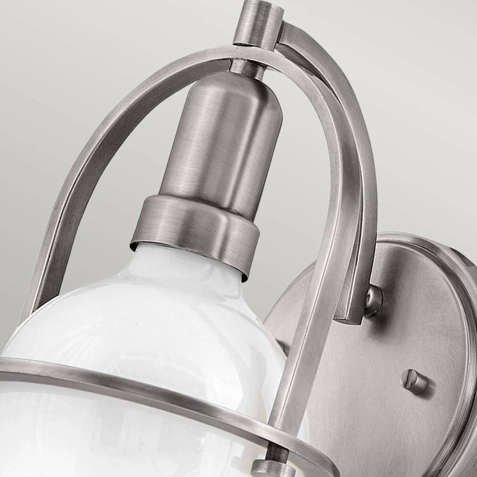 Kinkiet Somerset - 1 źródło światła - Opalowe szkło - Szczotkowany nikiel (QN-SOMERSET1-BN) - Quintiesse