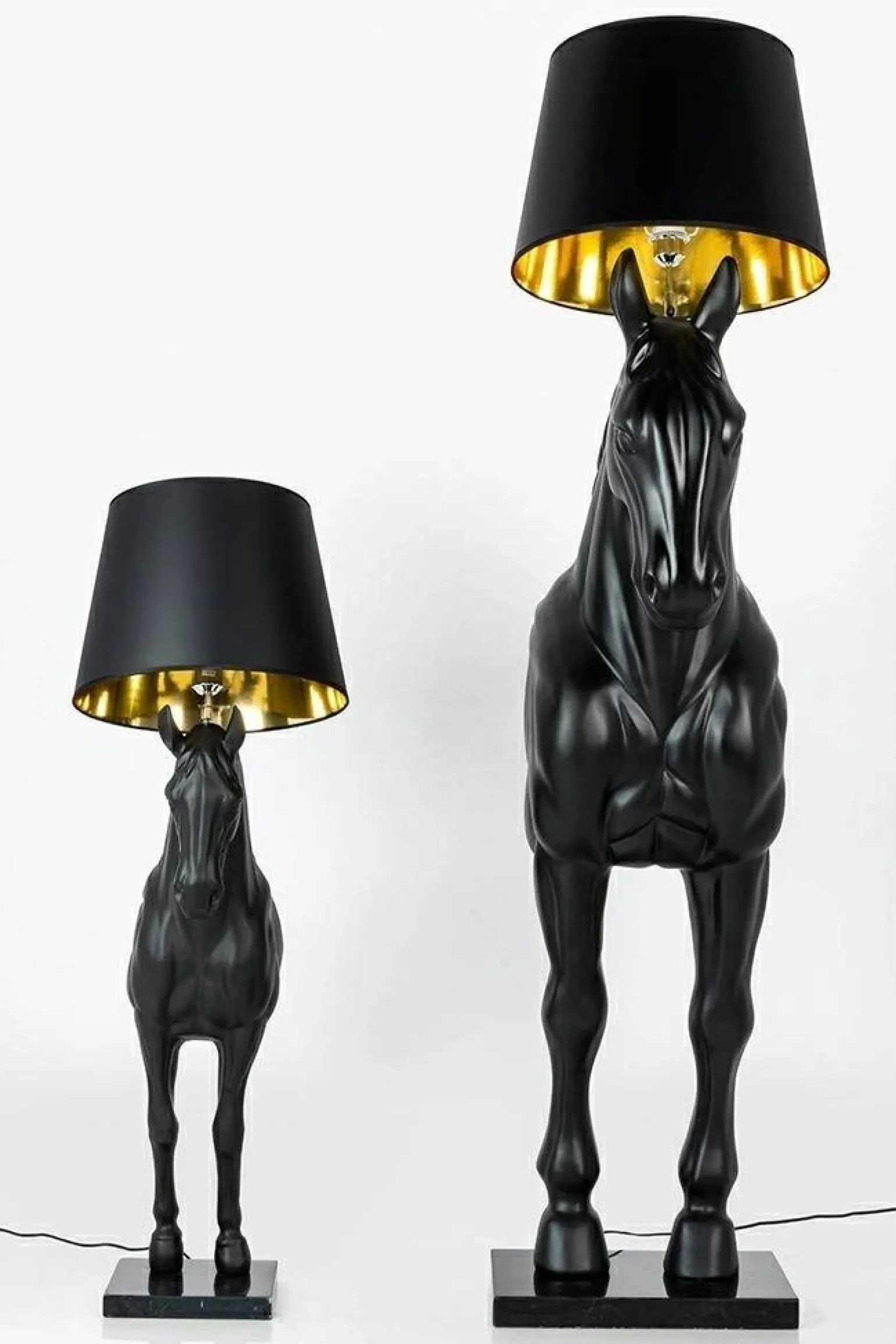 Lampa podłogowa KOŃ HORSE STAND S czarna - włókno szklane (JB001S) - King Home