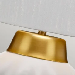 Lampa stołowa Bexley - 1 źródło światła - Biała/ Szczotkowany mosiądz (QN-BEXLEY-TL-WBB) - Quintiesse