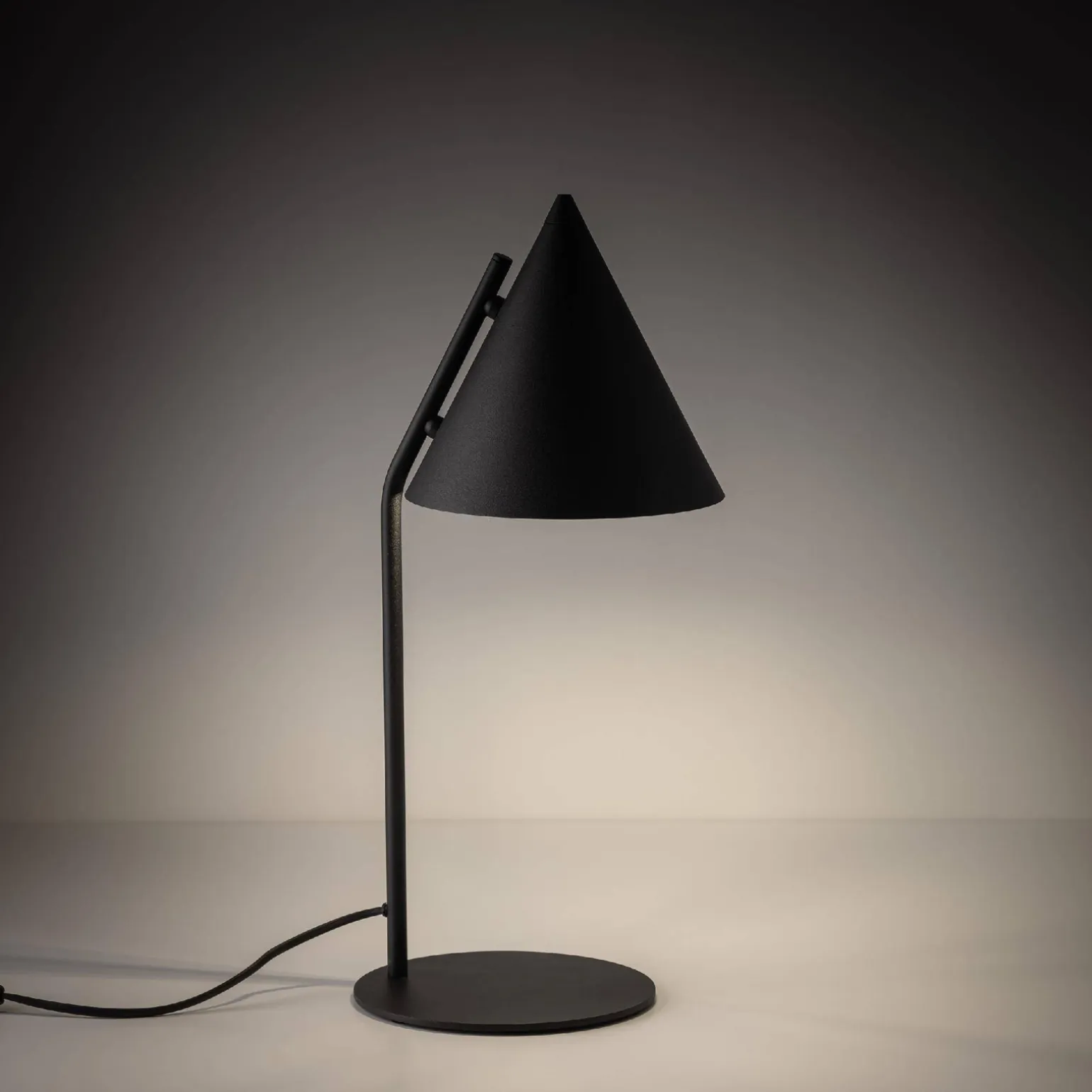 Lampka na biurko CONO BLACK (16009) - TK Lighting