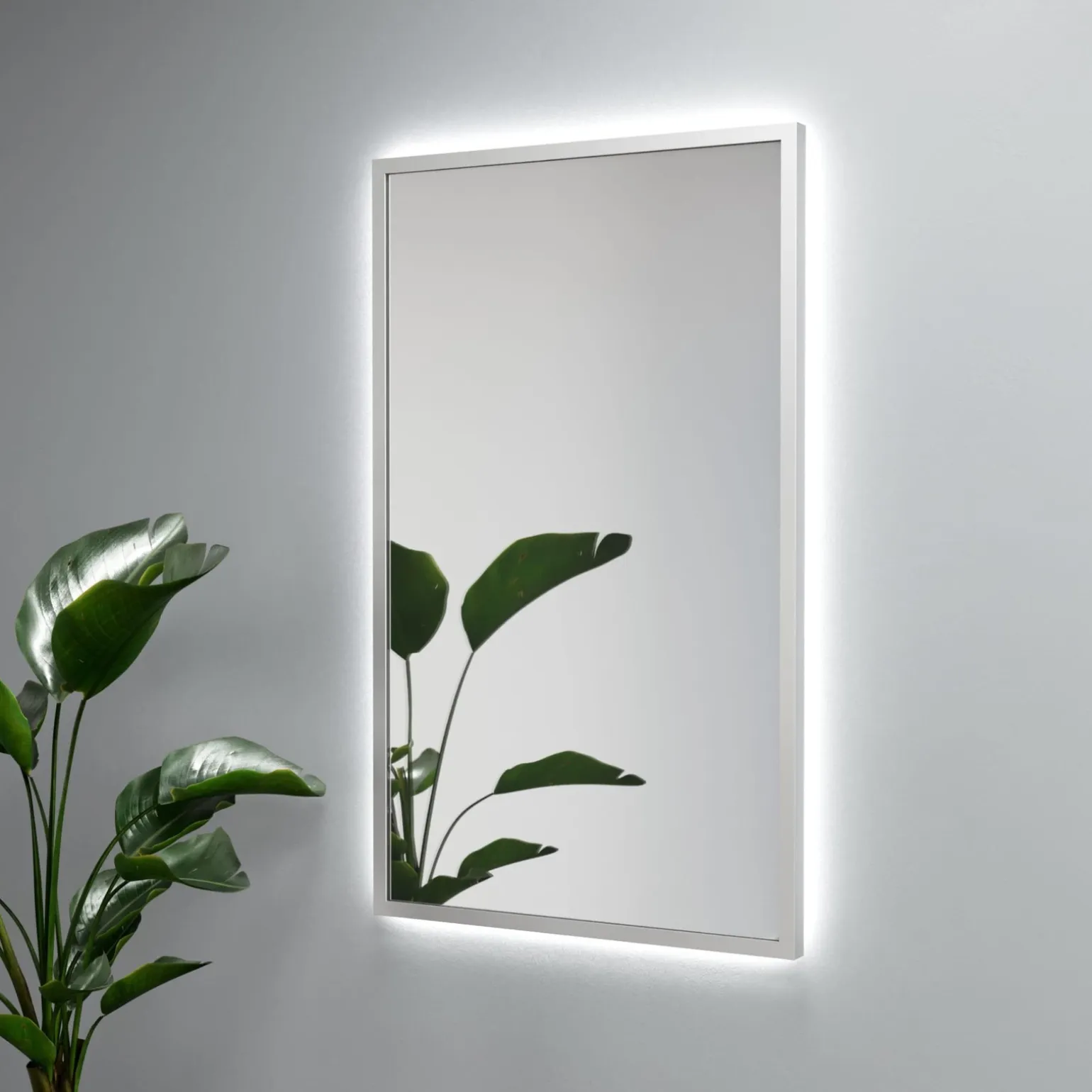 Lustro prostokątne ATLAS PLUS w ramie z oświetleniem LED - MCJ