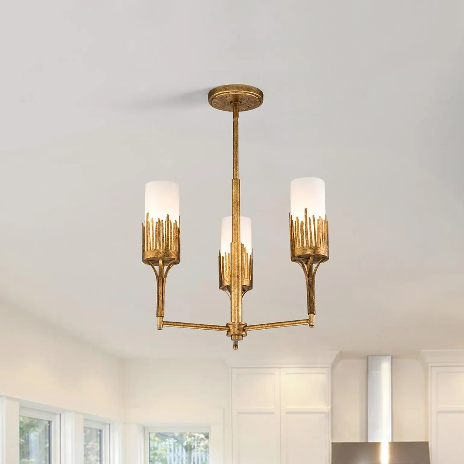 Ozdobny żyrandol Sawgrass - 3 źródła światła - Płatkowe złoto (QN-SAWGRASS-3-DG-O) - Quintiesse