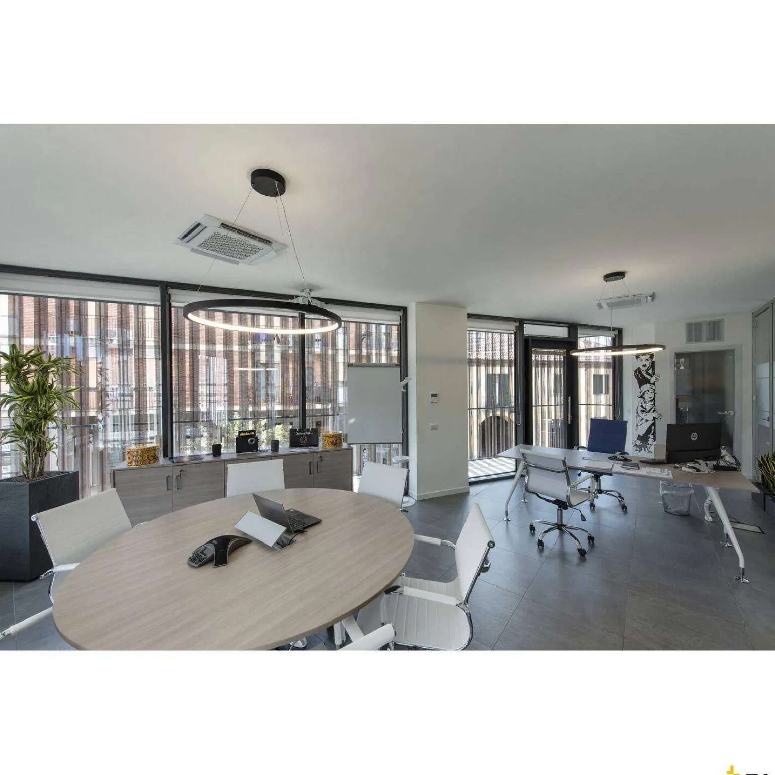 Wewnętrzna oprawa wisząca LED ONE 80 DALI, czarna, 3000 K/4000 K (1002911) - SLV