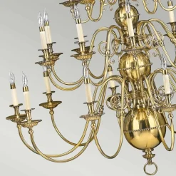 Żyrandol Cambridge (HK-CAMBRIDGE25) - Elstead Lighting